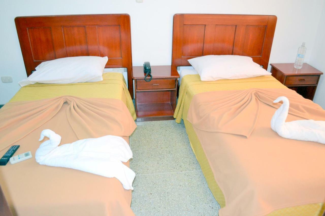 Hotel Catimar ไมเกเตีย ภายนอก รูปภาพ